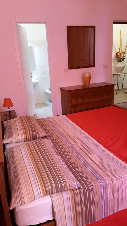 Il Giardino Del Nespolo Bed and Breakfast Alghero Buitenkant foto